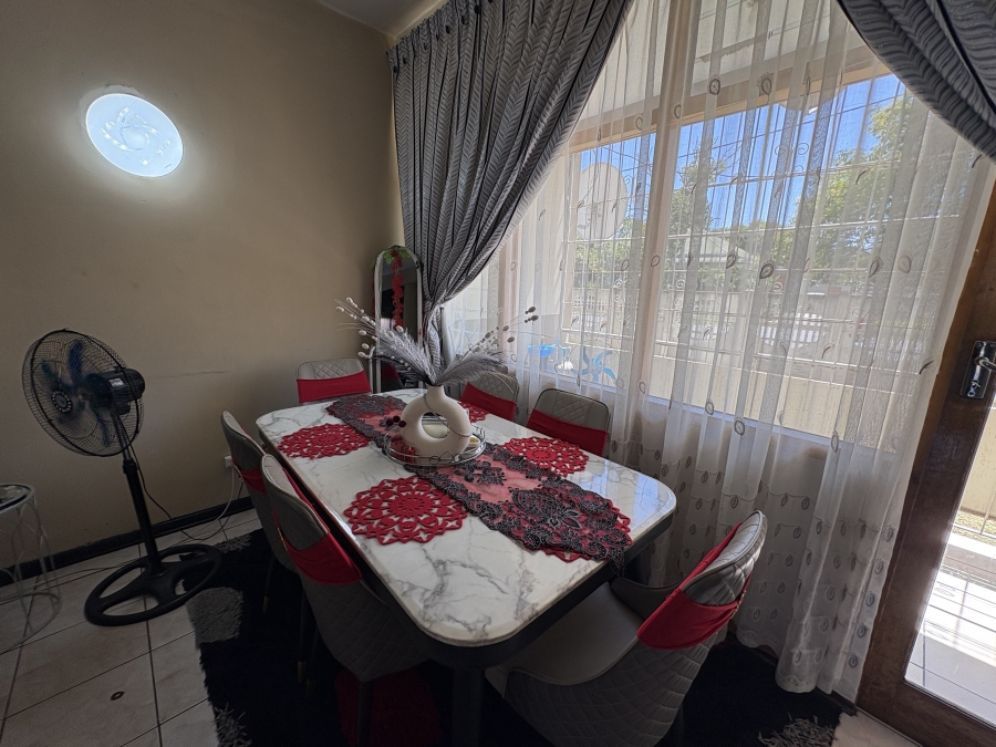 2 Bedroom Property for Sale in King Williams Town Central Eastern Cape